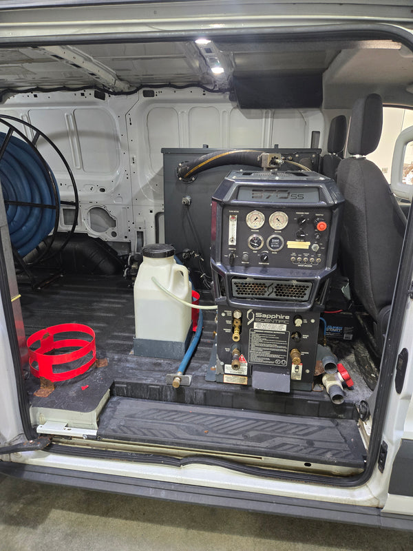 Sapphire 370SS with Van